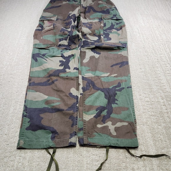 Vintage 80s Camo Cargo Pants Men Small Woodland Military Double Knee Relaxed - Picture 1 of 15